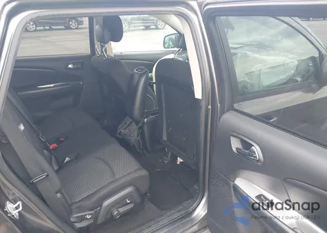 2016 Dodge Journey Sxt z USA, uszkodzony, nr VIN 3C4PDCBG5GT224649